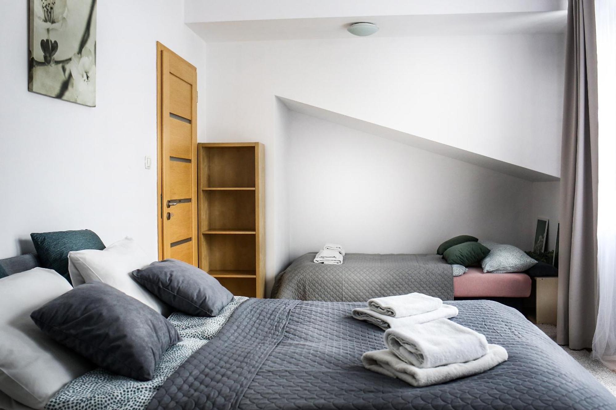 Fully-Furnished Apartment With Air Conditioning For Families, Cracow Old Town Krakow Dış mekan fotoğraf