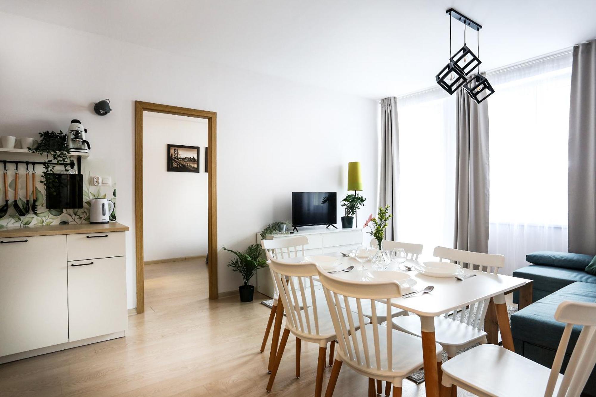 Fully-Furnished Apartment With Air Conditioning For Families, Cracow Old Town Krakow Dış mekan fotoğraf