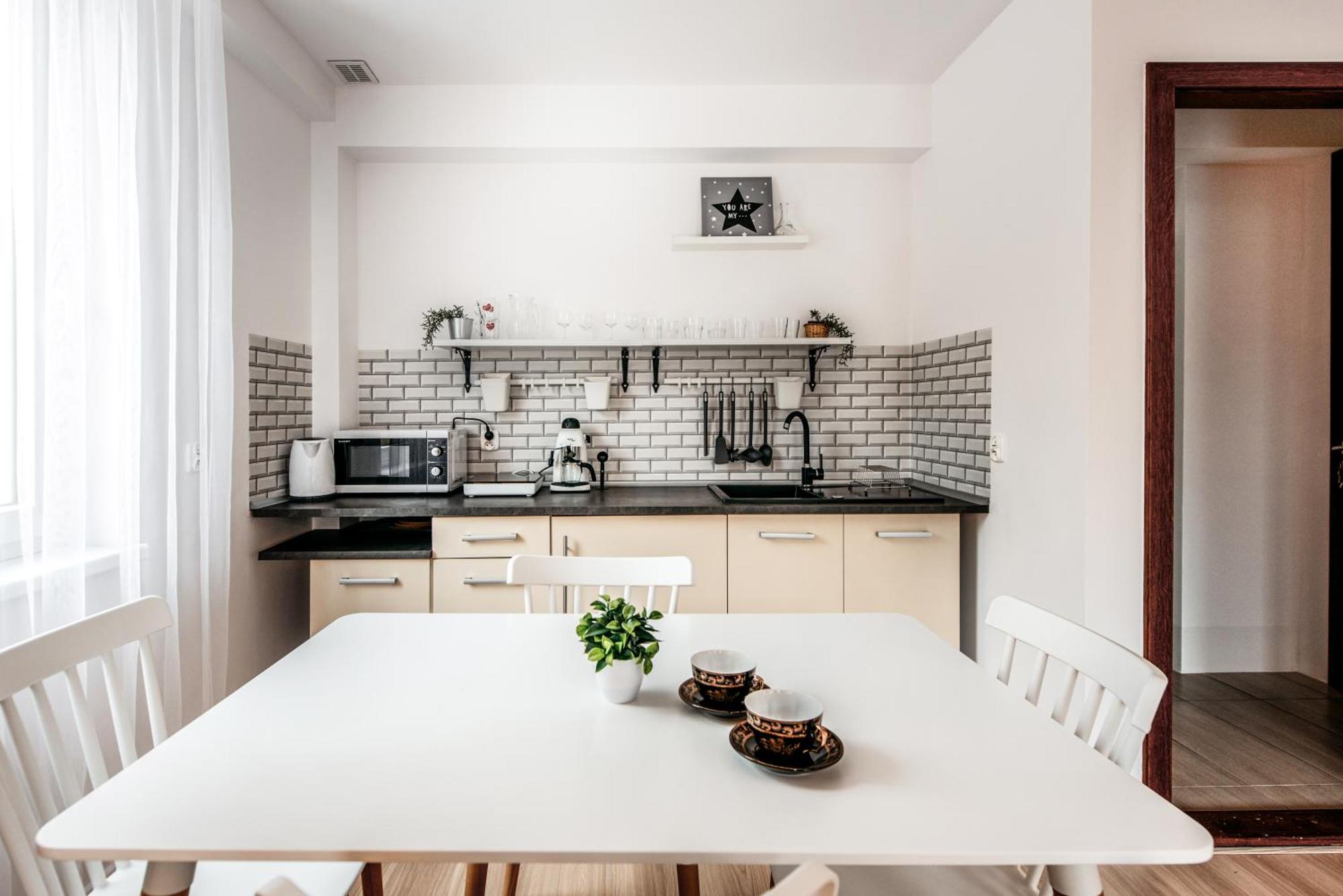 Fully-Furnished Apartment With Air Conditioning For Families, Cracow Old Town Krakow Dış mekan fotoğraf