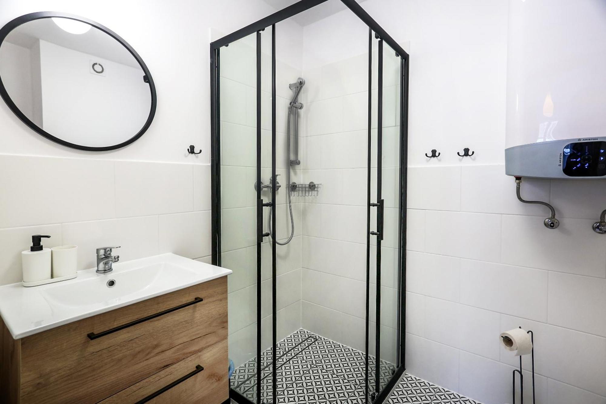 Fully-Furnished Apartment With Air Conditioning For Families, Cracow Old Town Krakow Dış mekan fotoğraf