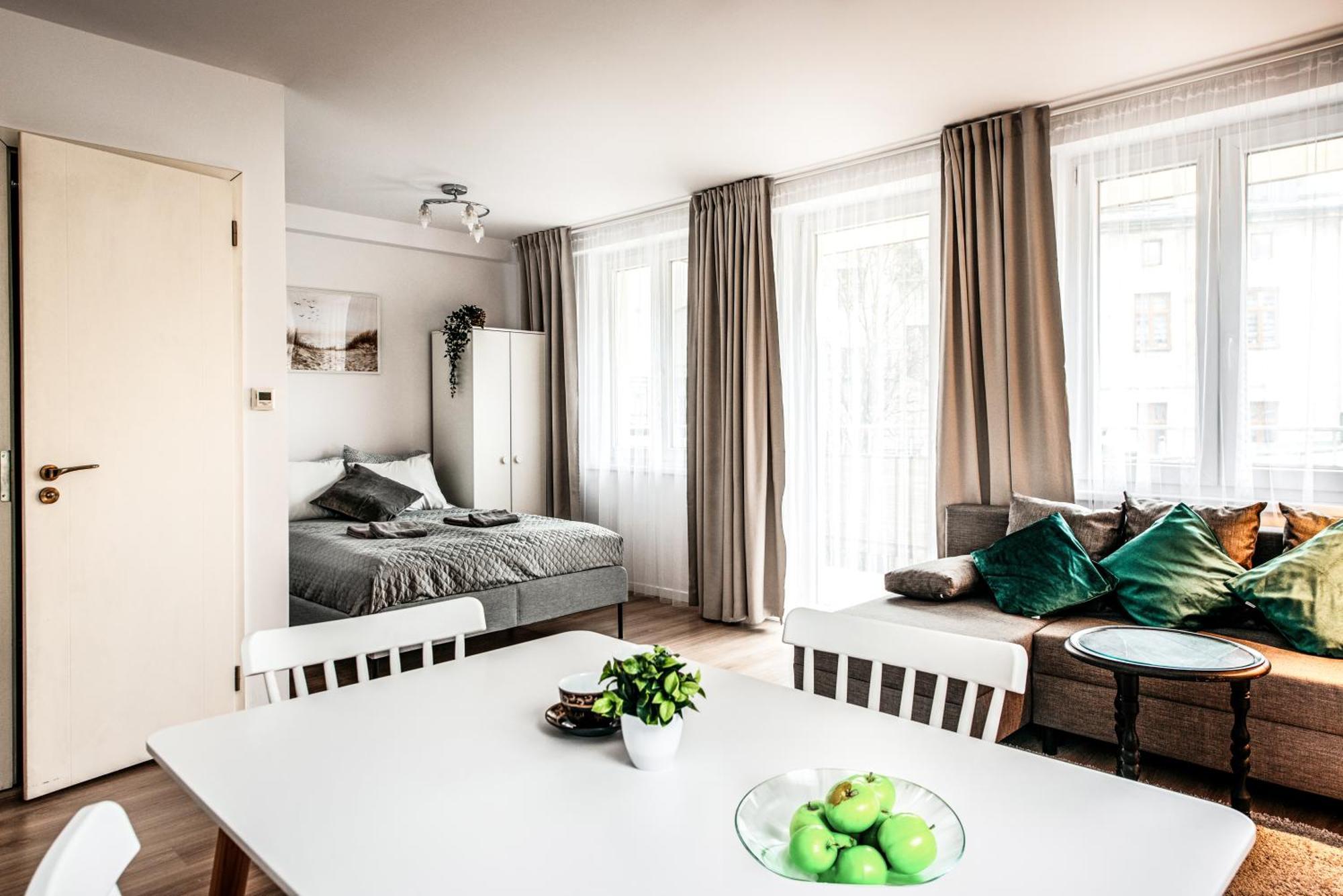 Fully-Furnished Apartment With Air Conditioning For Families, Cracow Old Town Krakow Dış mekan fotoğraf